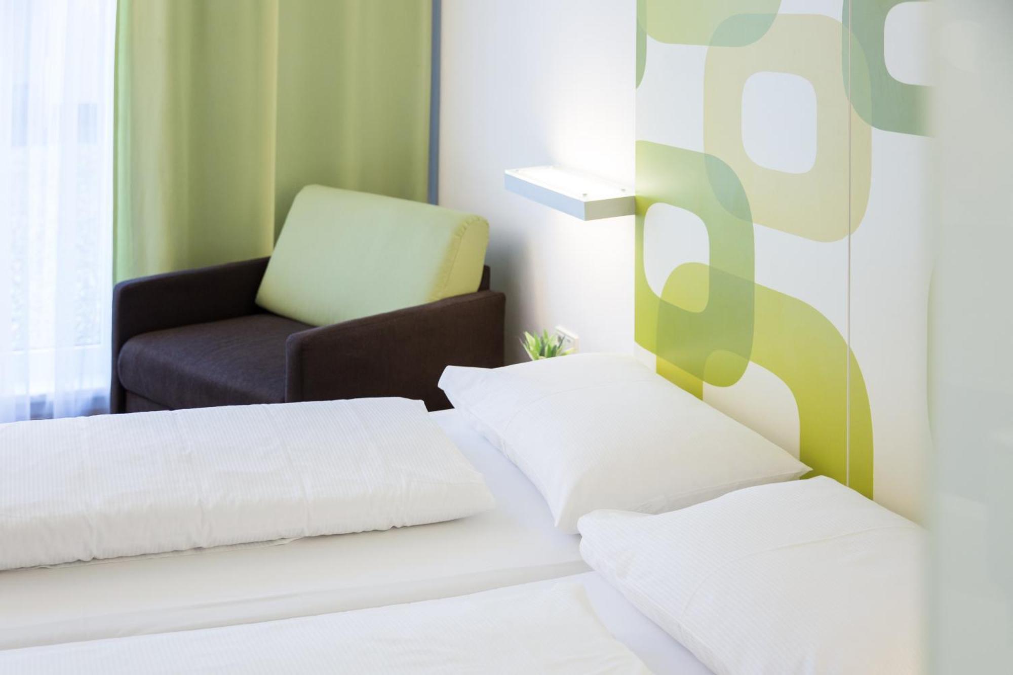 Arte Hotel Krems Bagian luar foto