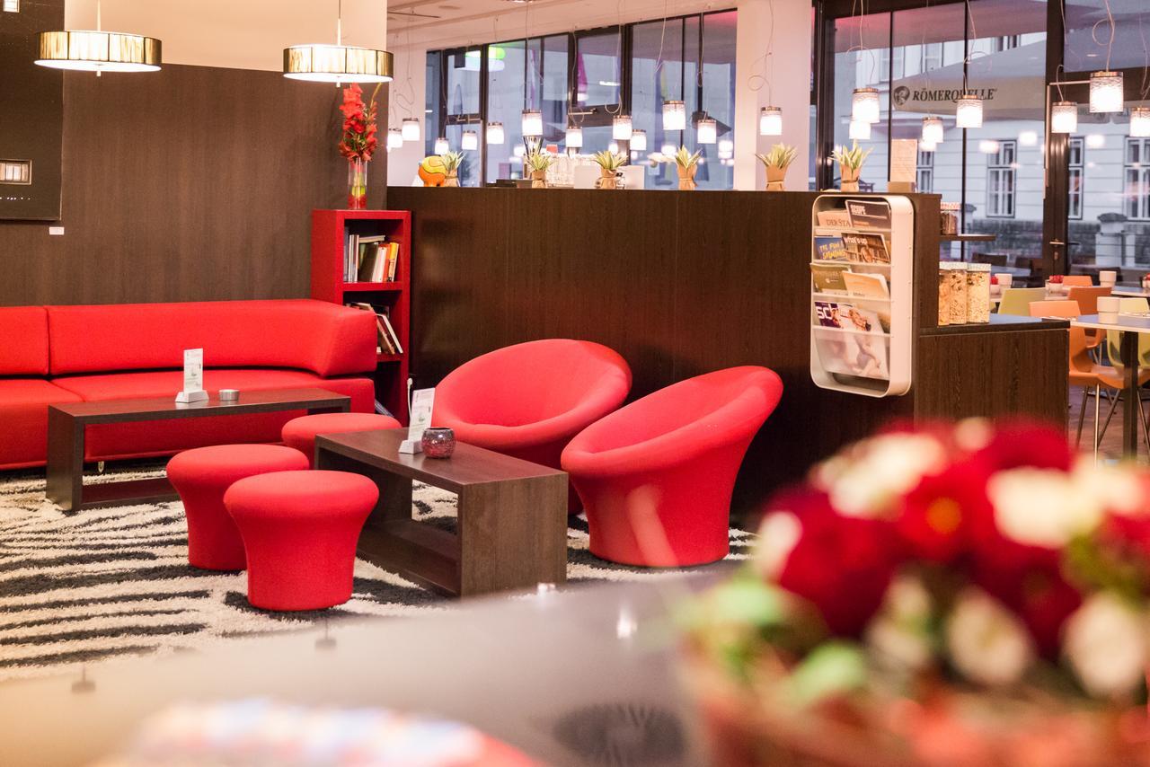 Arte Hotel Krems Bagian luar foto